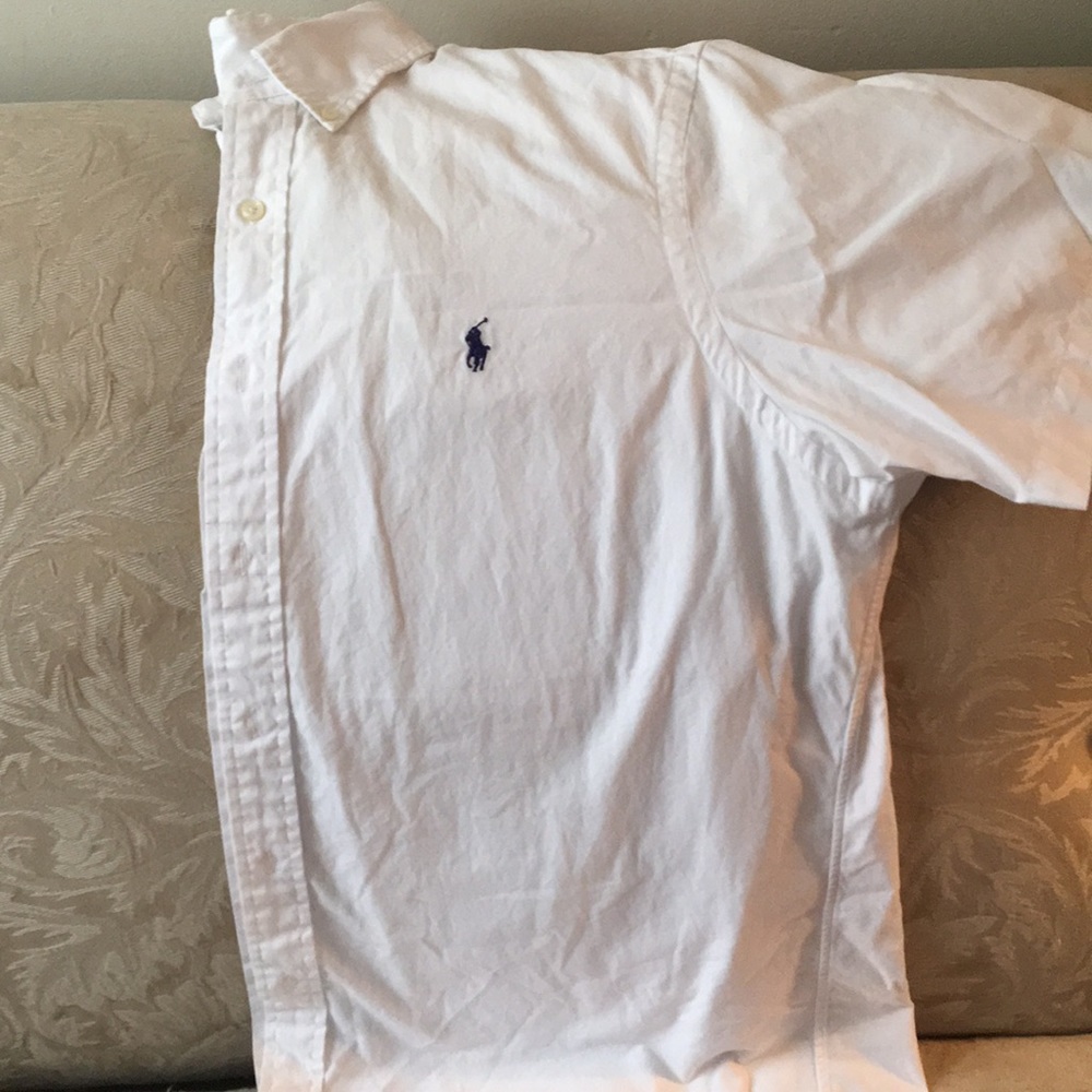 White dress shirt